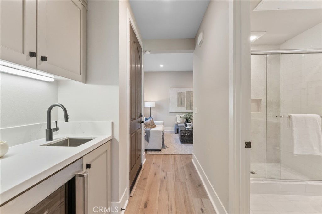 100 Bozeman, Irvine CA 92602 - photo 37