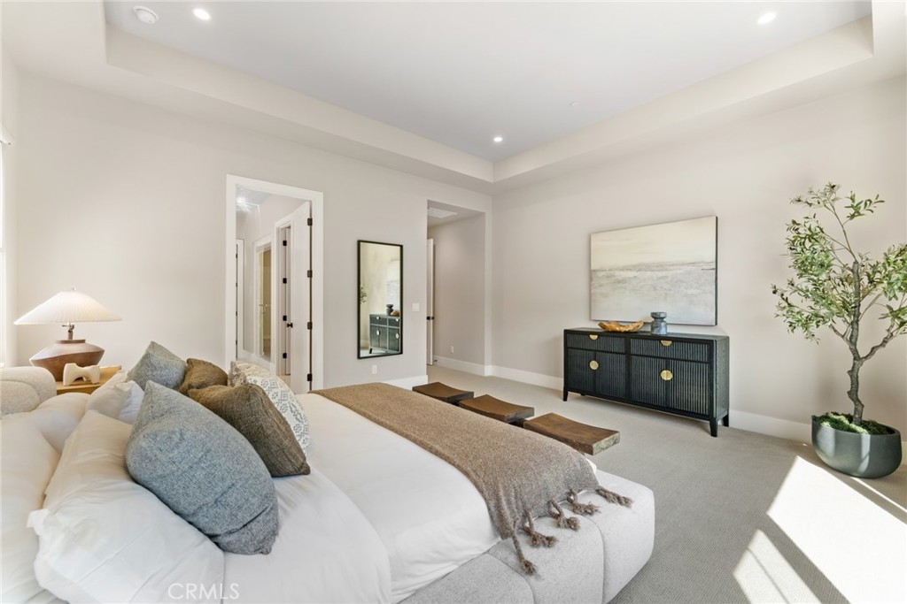 100 Bozeman, Irvine CA 92602 - photo 44