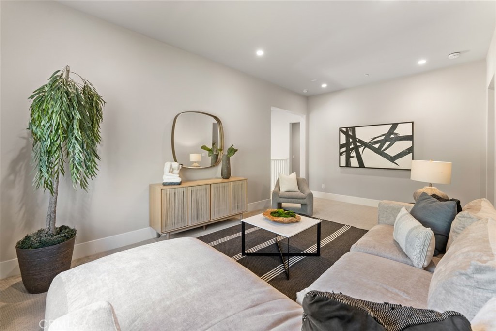 100 Bozeman, Irvine CA 92602 - photo 51