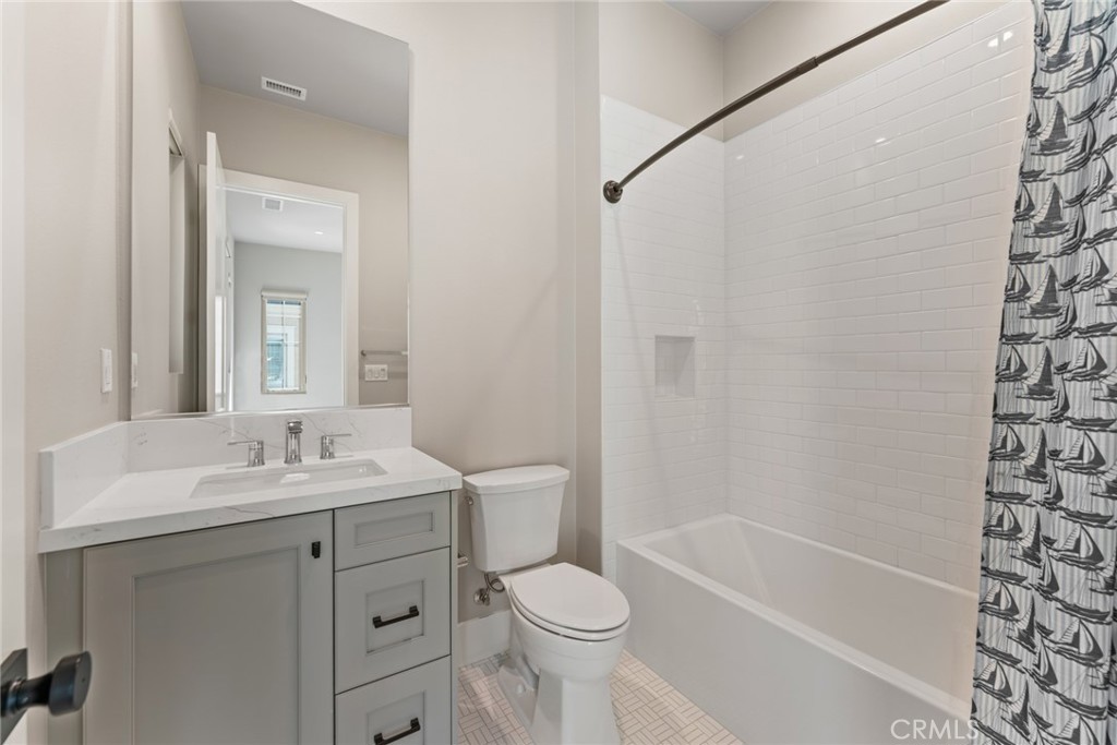 100 Bozeman, Irvine CA 92602 - photo 53