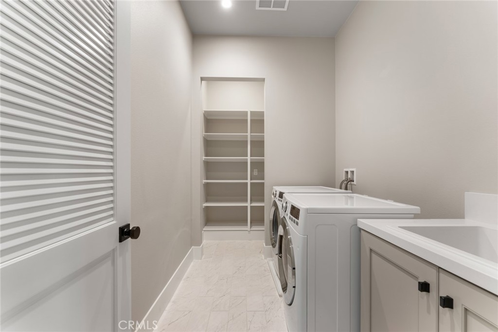 100 Bozeman, Irvine CA 92602 - photo 58