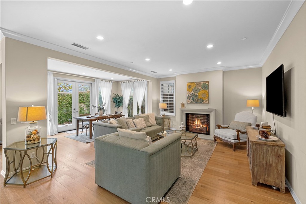 100 Cipresso, Irvine CA 92618 - photo 4