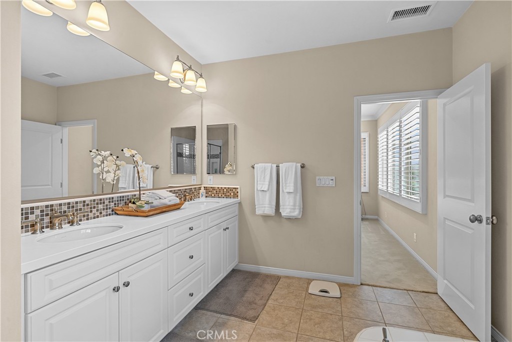 100 Cipresso, Irvine CA 92618 - photo 13