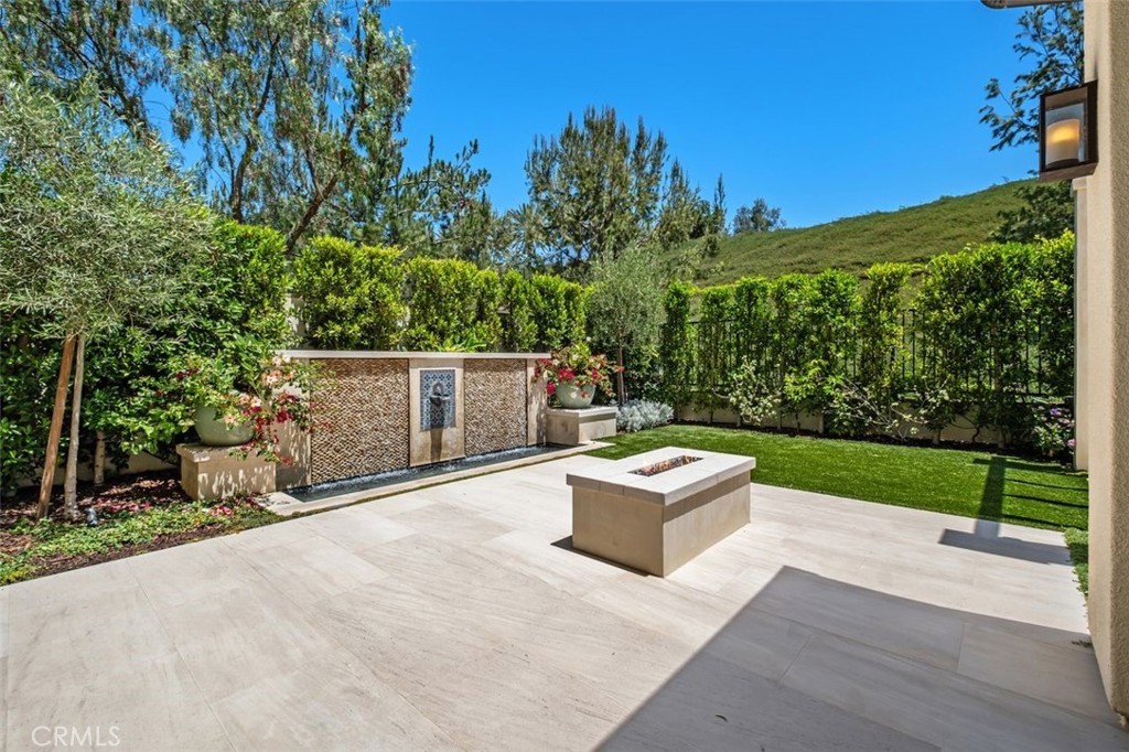 100 Della, Irvine CA 92602 - photo 20