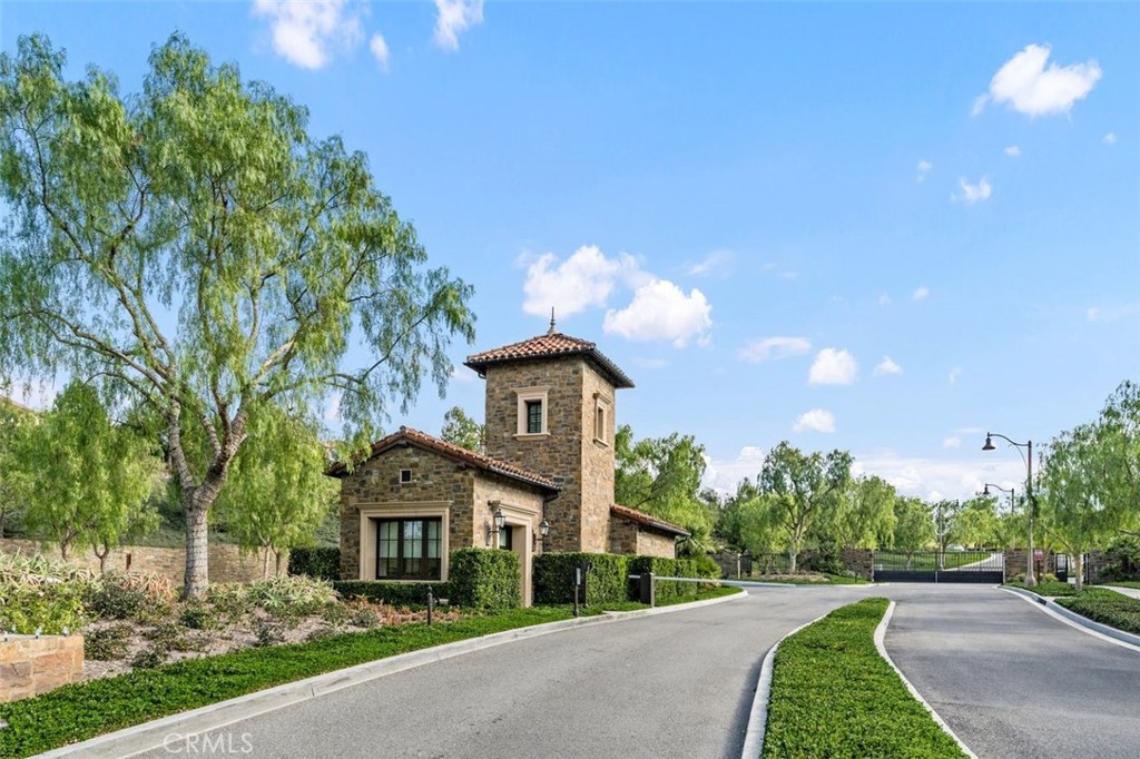100 Della, Irvine CA 92602 - photo 50