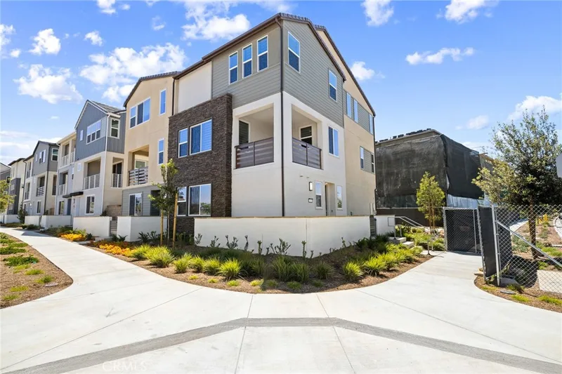 100 Harrier, Irvine, CA 92618