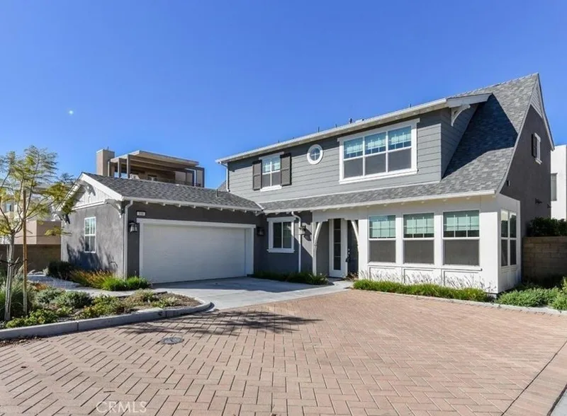 100 Mongoose, Irvine, CA 92618