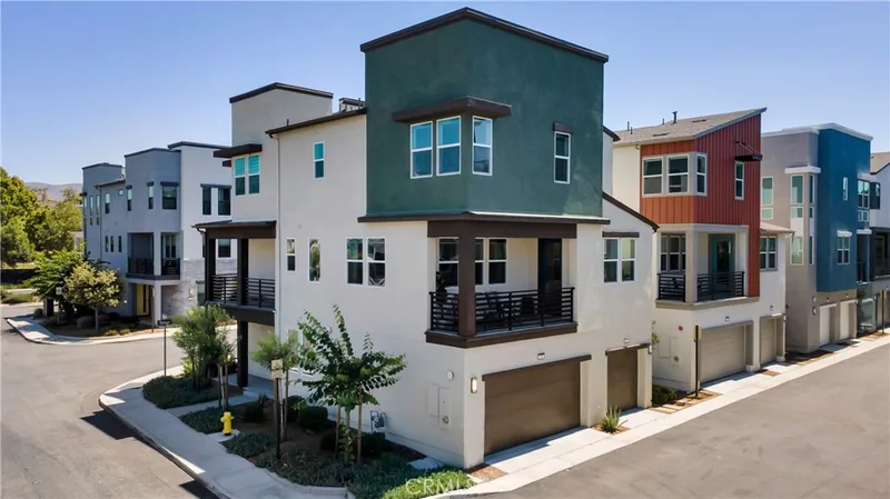100 Tenor, Irvine, CA 92618