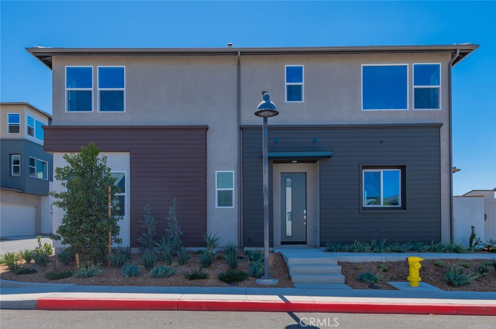100 Trask, Irvine CA 92618 - photo 1