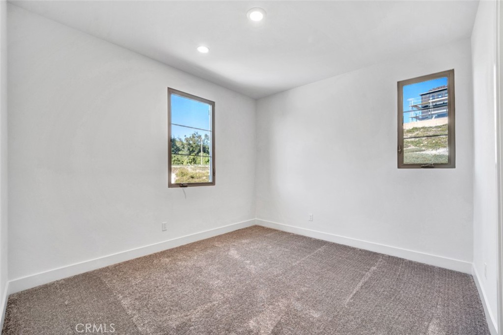 100 Whisper Rock, Irvine CA 92602 - photo 33