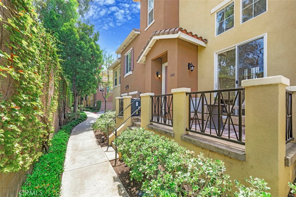 Make 1002 a DONE DEAL! - 1002 Timberwood, Irvine CA 92620 - photo 2