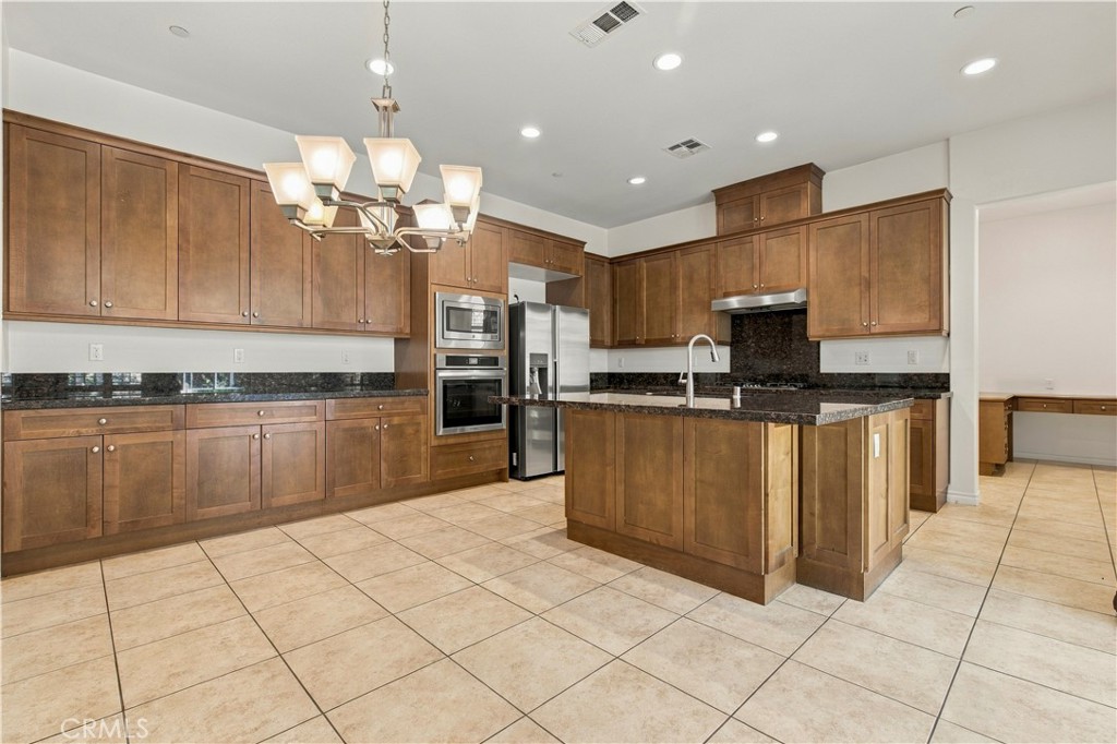 101 Prone, Irvine CA 92618 - photo 10