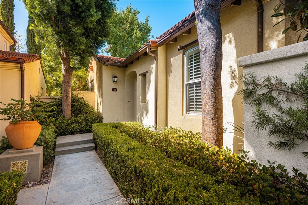 101 Talmadge, Irvine CA 92602 - photo 3