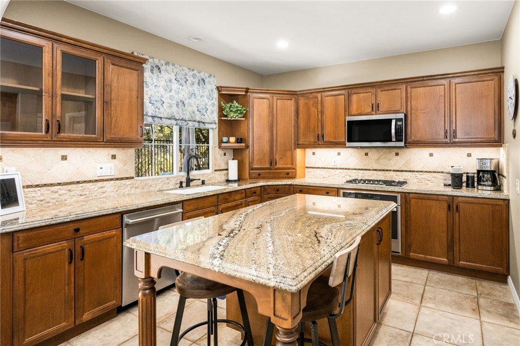 101 Talmadge, Irvine CA 92602 - photo 15