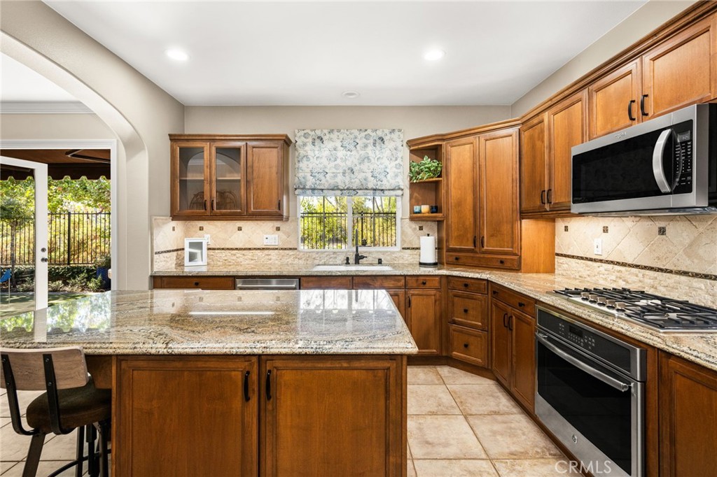 101 Talmadge, Irvine CA 92602 - photo 16