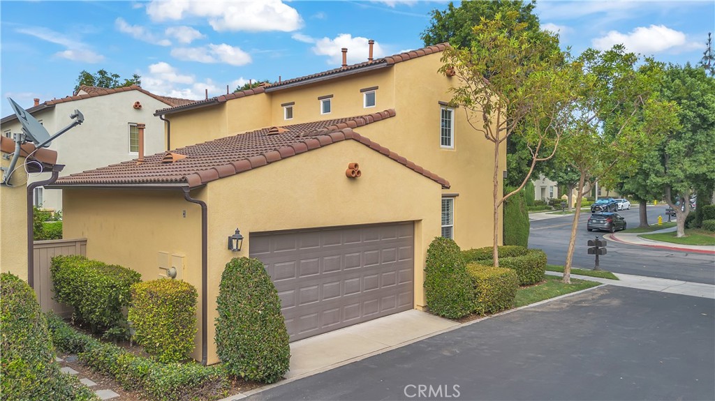 Home Side View - 101 Waterman 153, Irvine CA 92602 - photo 3