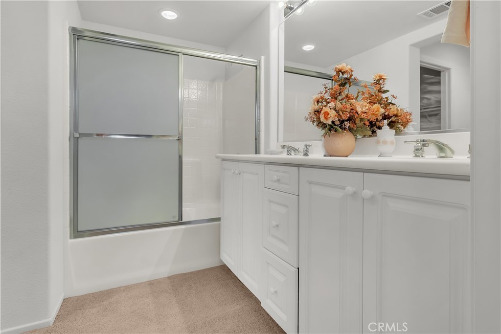 Full Bath to Bedroom 2 - 101 Waterman 153, Irvine CA 92602 - photo 24