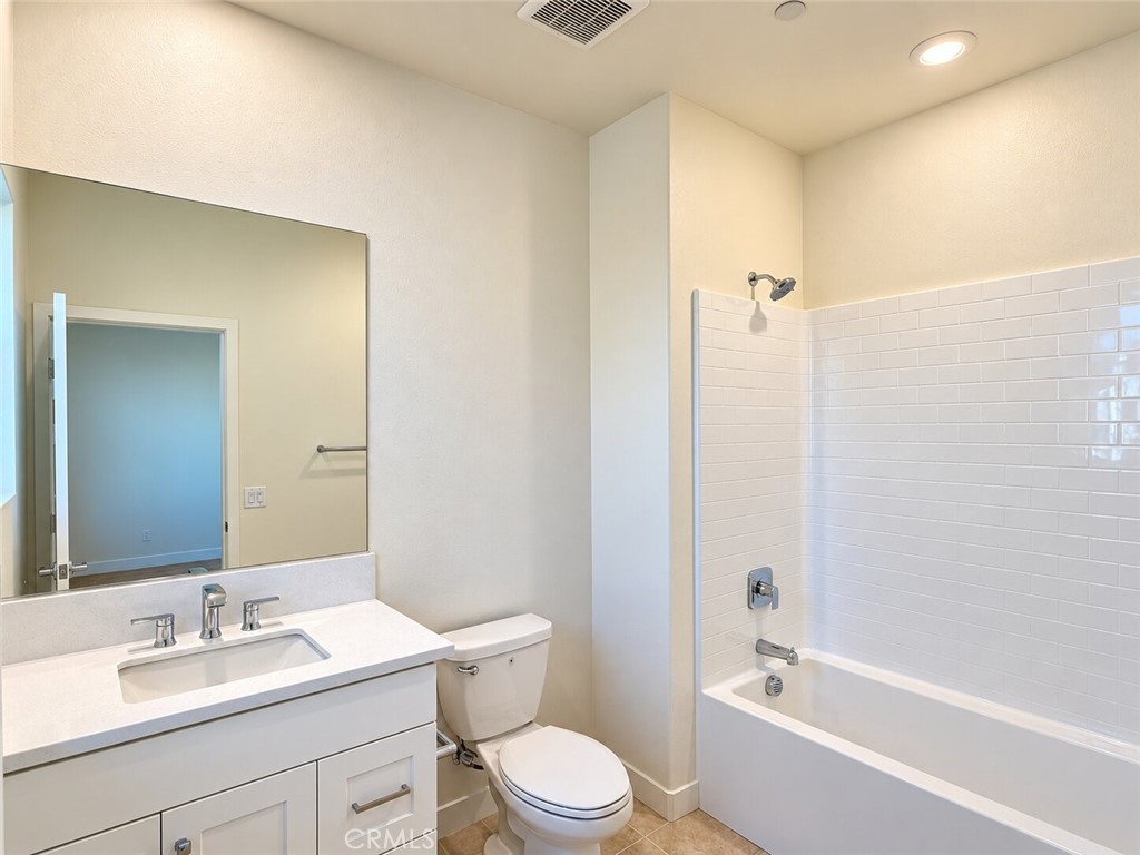 102 Abacus, Irvine CA 92618 - photo 17