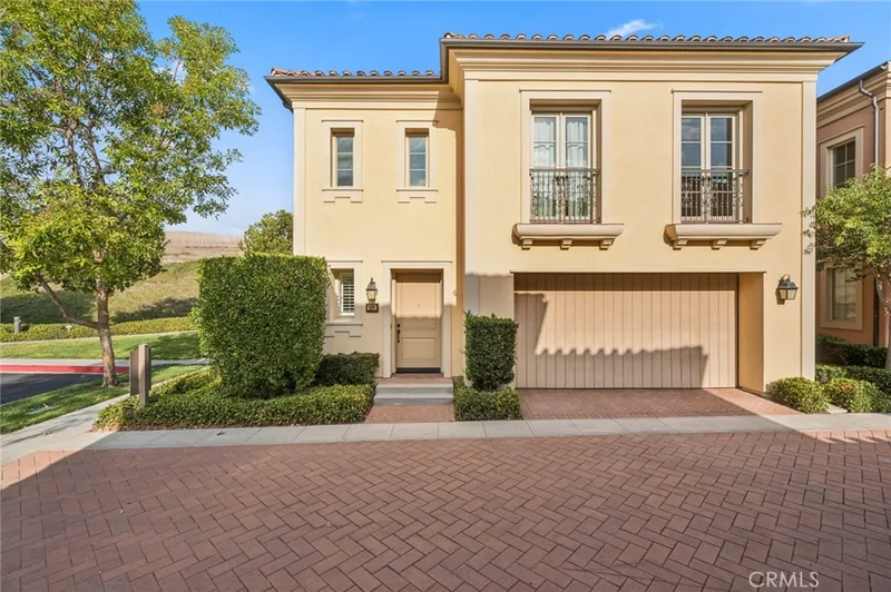 102 Brindisi, Irvine
