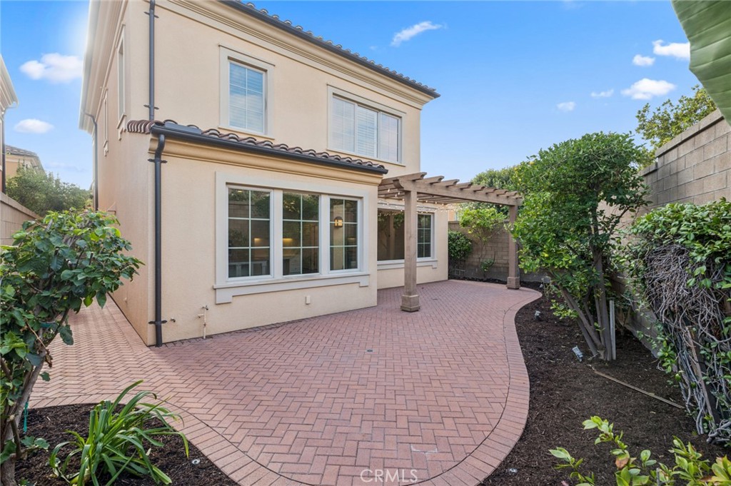 102 Brindisi, Irvine CA 92618 - photo 9