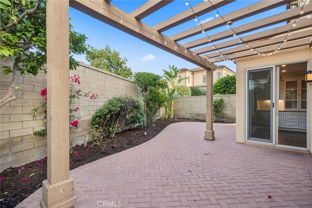 102 Brindisi, Irvine CA 92618 - photo 10