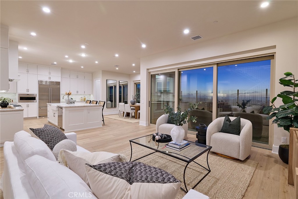 103 Oakstone, Irvine CA 92618 - photo 4