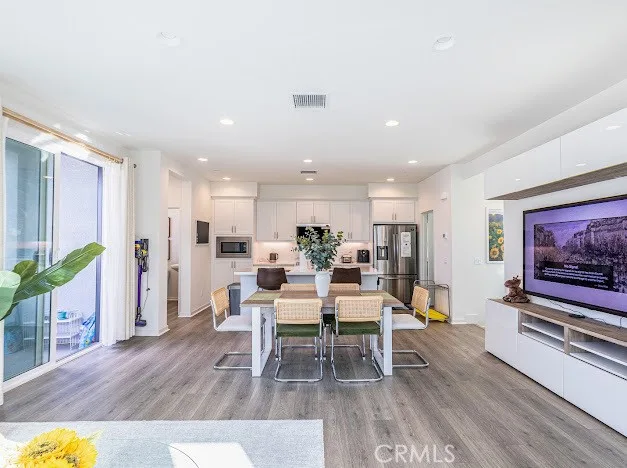 103 Tenor, Irvine, CA 92618