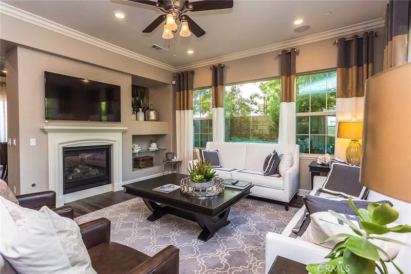 104 Electra, Irvine