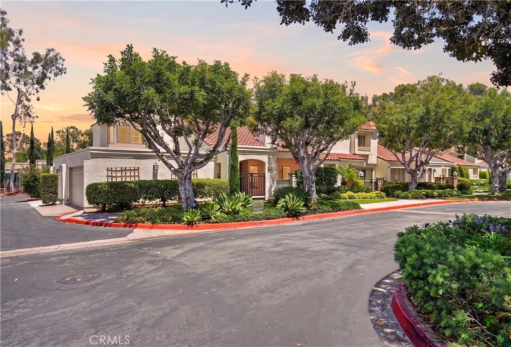 104 Navarre, Irvine CA 92612 - photo 2