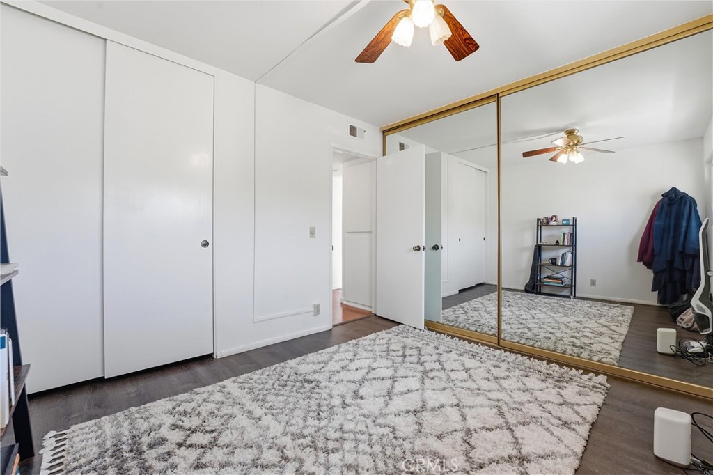 104 Oval, Irvine CA 92604 - photo 12