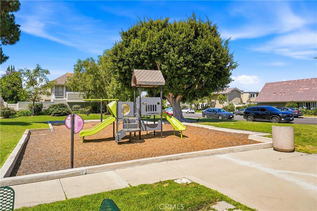 104 Oval, Irvine CA 92604 - photo 20