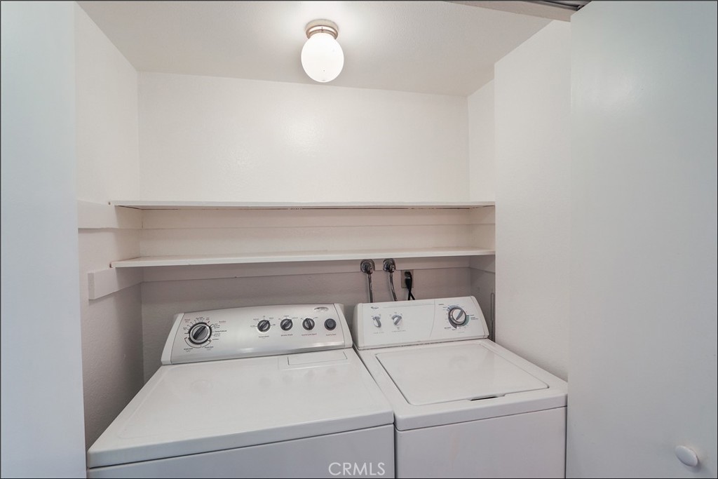 104 Oval, Irvine CA 92604 - photo 12