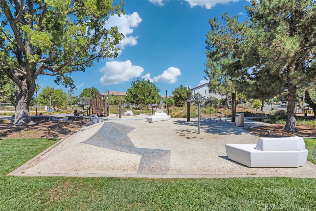 104 Sculpture, Irvine CA 92618 - photo 31