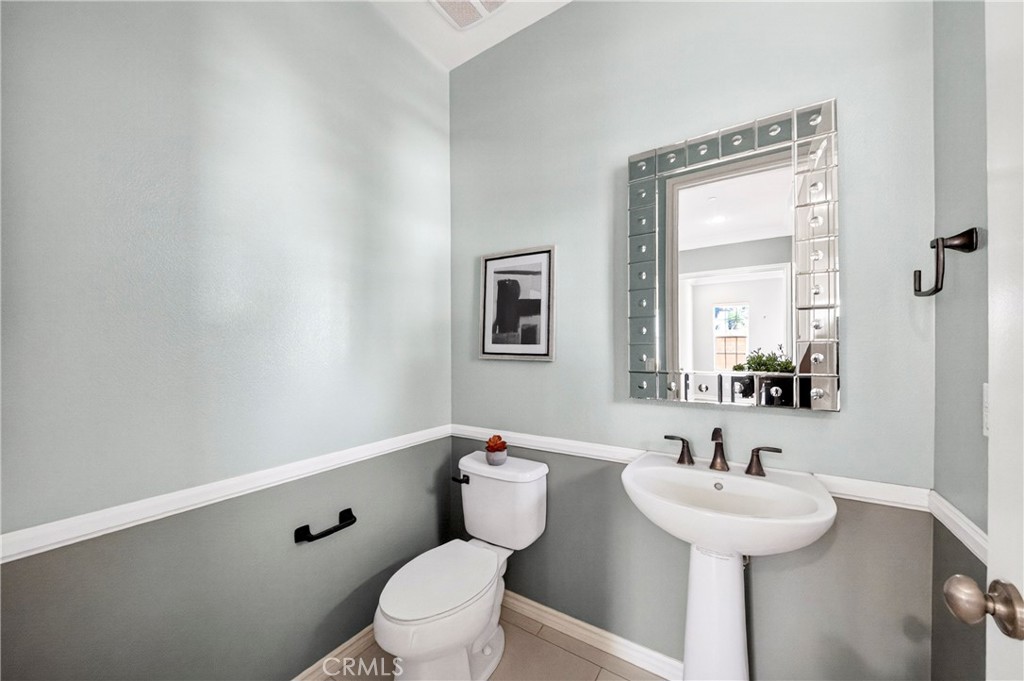104 Sparrow, Irvine CA 92618 - photo 9