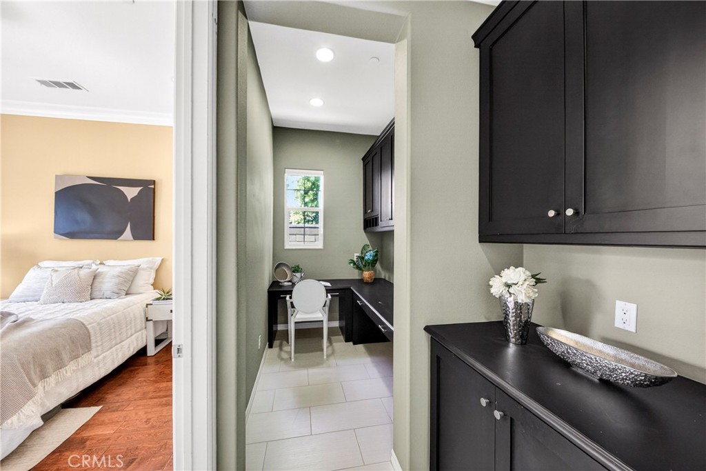 104 Sparrow, Irvine CA 92618 - photo 25