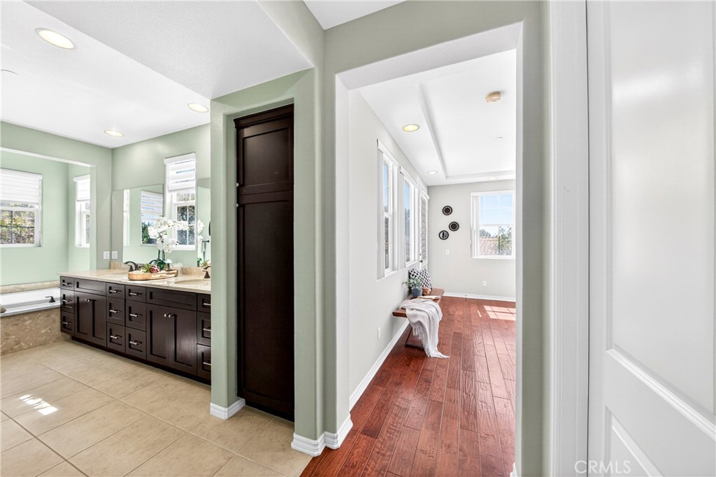 104 Sparrow, Irvine CA 92618 - photo 36