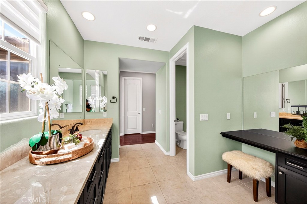 104 Sparrow, Irvine CA 92618 - photo 37