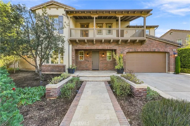 104 Sparrow, Irvine