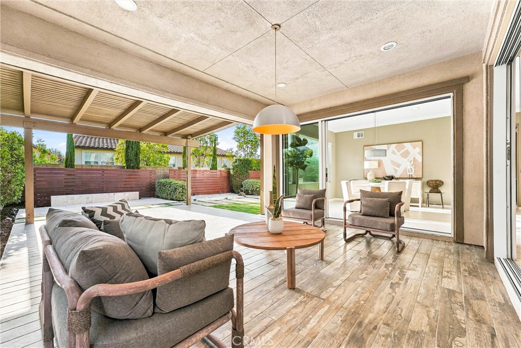 California room - 104 Sparrow, Irvine CA 92618 - photo 24