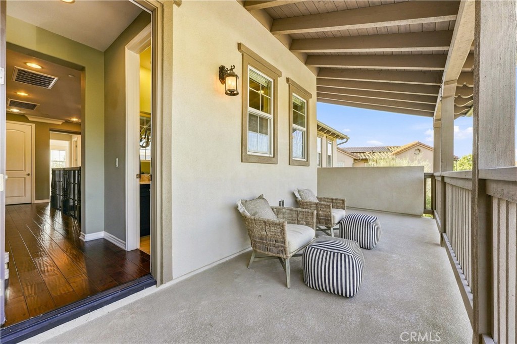 Balcony at front of home. - 104 Sparrow, Irvine CA 92618 - photo 41