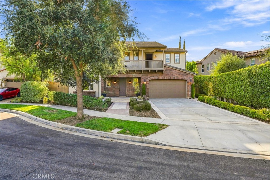 3-car garage plus ample parking on driveway - 104 Sparrow, Irvine CA 92618 - photo 58