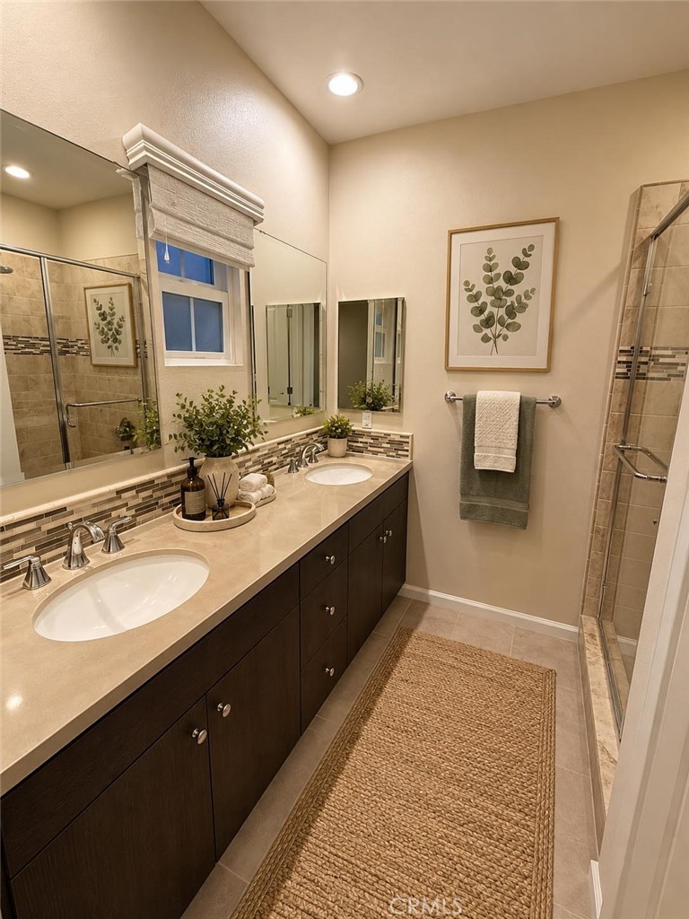 Virtually staged - Primary Bath. - 104 Strawberry Grove, Irvine CA 92620 - photo 9