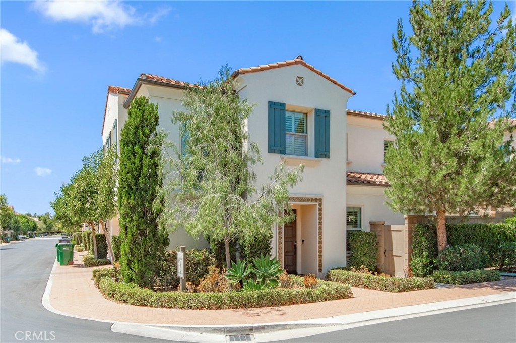 105 Breakwater, Irvine CA 92620 - photo 2