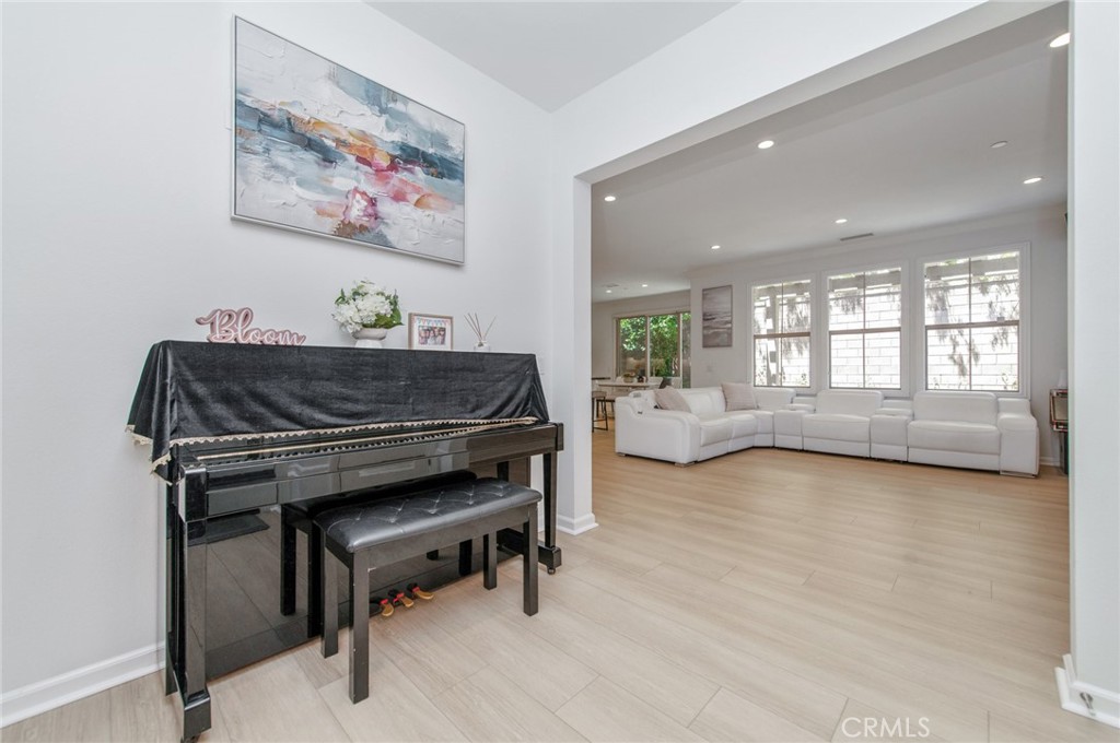 105 Breakwater, Irvine CA 92620 - photo 4