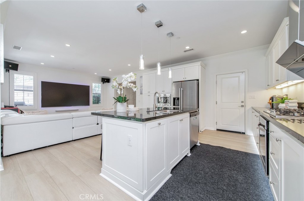 105 Breakwater, Irvine CA 92620 - photo 9