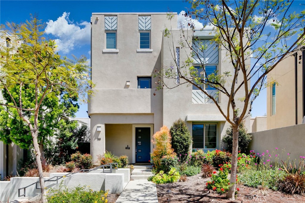 105 Catalyst, Irvine CA 92618 - photo 1