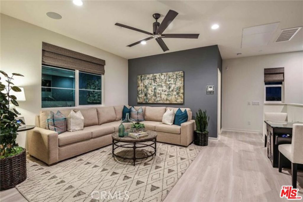105 Episode, Irvine CA 92618 - photo 2