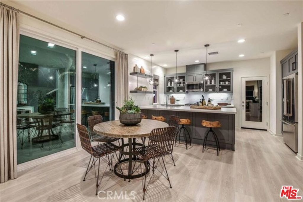 105 Episode, Irvine CA 92618 - photo 8