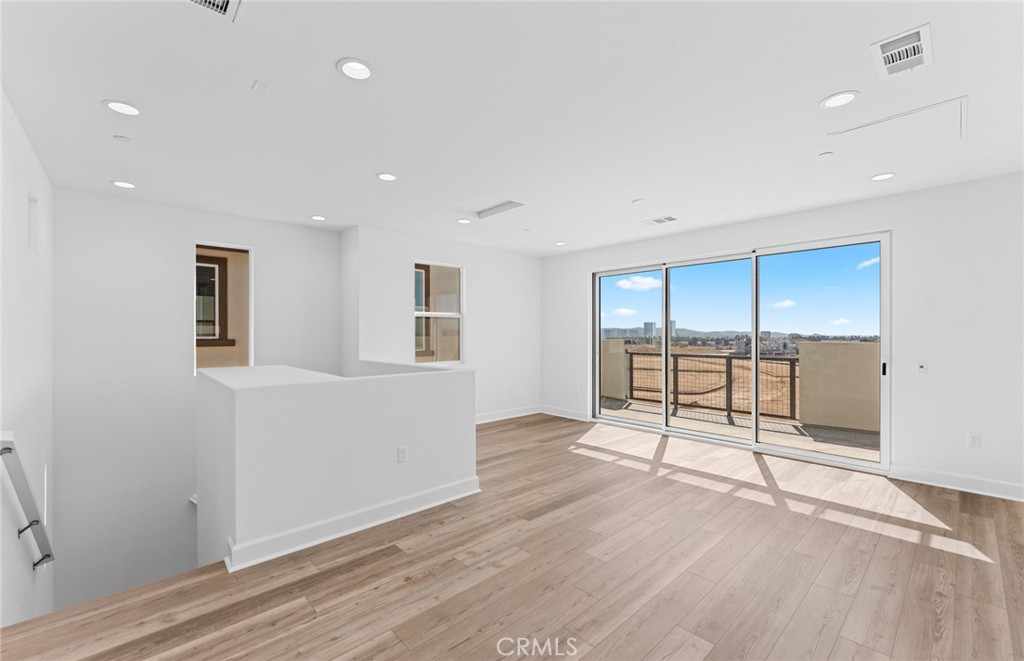 105 Moody, Irvine CA 92618 - photo 25