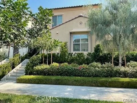 105 Outwest, Irvine